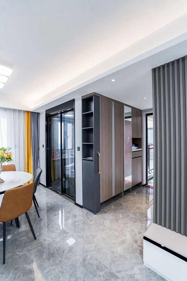 120㎡三居室，同時(shí)兼顧實(shí)用與顏值的現(xiàn)代風(fēng)設(shè)計(jì)